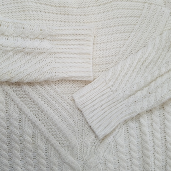 BEBE Ivory Chunky Turtleneck Sweater - Picture 7 of 8